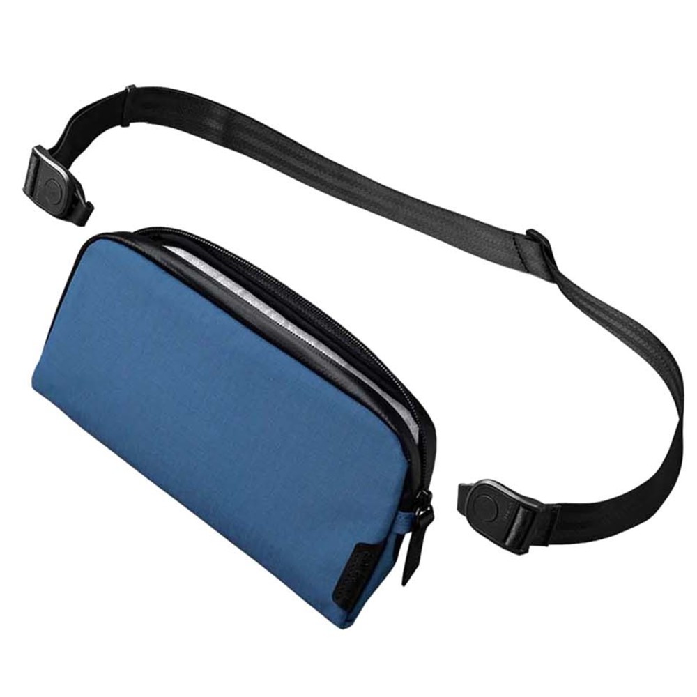 Organizer podróżny na elektronikę Alpaka Flight Pouch niebieski
